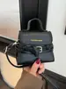 Bolsa Pequena Popular para Mulheres, Nova Bolsa de Ombro Transversal Retro Fosca Outono/Inverno 2025, Bolsa Pequena Quadrada Simples e Estilosa