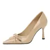 6316-A5 Zapatos de Tacón Alto Estilo Europeo y Americano con Punta Fina, Boca Baja, Moño, Diseño Hueco, Charol, Tacón Delgado, Zapatos sin Cordones para Mujer