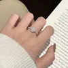 Anillo de Plata de Ley S925 Microincrustado con Piedra Moissanita, Anillo para Mujer, Venta Directa del Fabricante, Joyería de Moda al por Mayor, Estilo Europeo y Americano