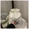 Bolsa Pequeña de Mariposa Popular de Este Año para Mujer 2025 Nueva Cadena de Gama Alta de Nicho Bolso Cruzado Bolso de Cubo de Hombro Único