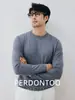 Camiseta Confortável de Manga Longa, Cor Sólida, Gola Redonda, Algodão Modal 60S de Alta Qualidade, Toque de Nuvem, Estilo Primavera e Outono, para Homens