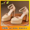 Sandalias Sexy Pequeñas de Una Tira y Punta Cerrada 2025 Primavera/Verano Nuevo Diseño de Nicho Tacones Altos para Mujer