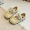 Zapatos de Cuero para Niñas 2026 Primavera y Otoño Nuevos Zapatos de Princesa Estilo Coreano Bailarinas con Lazo Moda para Niñas Versátiles Populares Zapatos de Cuero