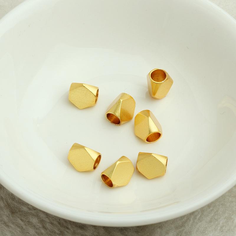 不规则菱形珠03