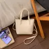 Bolsa de Mão Estilosa para o Dia a Dia Bolsa Saco para Mulheres Lançamento Primavera 2026 Nova Bolsa de Ombro Simples Tendência Bolsa Transversal