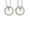 Collar Clásico de Pedrería para Mujer, Patrón de Diamantes, Estilo Chanel V Chapado en Oro de 18 Quilates, Cadena Minimalista de Coco de Lujo Ligero para Suéter