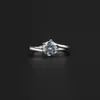 En stock venta al por mayor anillo de plata 925 seis garras con ocho corazones y ocho flechas color D color anillo de diamante Mosan para mujer anillo de diamante brillante anillo de boda