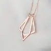 Collar con Colgante Atrapasueños para Mujer de Acero Inoxidable que No se Desvanece Cadena con Forma de O Collar con Colgante de Pluma de Atrapasueños Joyería