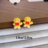 Nuevos Pendientes de Navidad 2025 Dibujos Animados Lindo Papá Noel Hombre de Jengibre Pendientes de Árbol de Navidad Pinzas para Orejas Sin Perforación