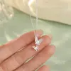 Collar de Mariposa Hueca de Plata de Ley S925 para Mujer Tallado a Mano Realista Exquisito Nicho Versátil Cadena para Clavícula