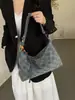 2026 Bolso Pequeño Nuevo para Mujer Diseño de Nicho Bolso Tote Moda Personalidad Tendencia Simple Elegante Bolso de Hombro Único Cruzado