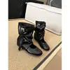 Botas de tacón alto plisadas y apiladas con diseño hueco, estilo europeo y americano, dulces y geniales, para mujer, botines Mary Jane, botas geniales para verano, nuevo modelo de moda 2026