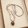 Collar Colgante de Madera Retro Forma de Lágrima para Mujer Estilo Coreano Diseño de Nicho Sentido de la Moda Cadena para Suéter Larga Simple Accesorio de Temperamento