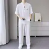 Camiseta de manga corta con cuello en V estilo chino de tinta a medias para hombre, conjunto de camiseta y pantalones transpirables de lino para el verano 2026, conjunto de dos piezas de manga corta y pantalón largo