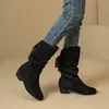 Sapatos de Borracha com Solado Macio Tamanho 34-47, Botas Femininas de Couro Transfronteiriças, Botas de Cano Médio com Bico Redondo e Salto Baixo, Botas Femininas de Tamanho Extra Grande Europeias e Americanas