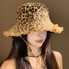Chapéu de Pescador Dobrável Novo Estilo para Mulheres com Estampa de Leopardo, Bordas Franjadas, Cordão, Aba Larga, Proteção Solar, Chapéu de Caminhada ao Ar Livre de Verão Que Faz o Rosto Parecer Menor