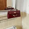 Bolso Kelly de Mano con Patrón de Cocodrilo Vintage para Mujer 2026 Nueva Moda Versátil para Viajes Diarios Bolso de Hombro Cruzado para Exportación