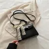 Bolsa Popular da Moda Transfronteiriça Moda Bolsa Kelly Feminina 2025 Nova Chegada Tendência Versátil Bolsa de Mão Ombro Transversal