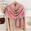 Bufanda de Cachemir Sintético a Cuadros Clásicos para Mujer, Moda de Invierno Versátil, Bufanda Fina Cálida para el Cuello y Chal Exterior