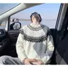 Venta al por mayor de artículos listos para enviar para el comercio internacional: Suéteres con estampado retro 2026, tops de punto de cuello redondo otoño/invierno con un diseño elegante, ropa de hombre de moda