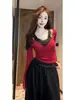 Camisa Base Renda Falsa Duas Peças para Mulheres, Novo Estilo Outono e Inverno 2025, Top Vermelho Manga Longa Decote V Puro Desejo
