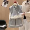 Conjunto de Tres Piezas para Niña, Nuevo Estilo Primavera, Chaleco con Ribete de Encaje Floral Inspirado en Chanel, Pantalones de Pierna Ancha de Alta Elasticidad de Tiro Bajo, Atuendo a Juego para Padres e Hijos