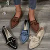 Zapatos planos de punta cruzados para tallas grandes de primavera y otoño, nuevo estilo 2026, zapatos planos casuales slip-on de flyknit para tallas grandes para mujer