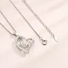 Pingente Coração de Amor em Prata Esterlina S925 Estilo Ins Colar com Letra em Formato de Coração Pequeno Coração de Pêssego Vazado Corrente para Clavícula Feminina Amor