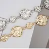 Cadena de cintura de metal grabada para mujer, estilo étnico transfronterizo, tamaño grande, cadena de cintura estilo étnico, nuevos modelos dorados y plateados, en stock