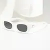 Gafas de Sol Pequeñas Cuadradas Estilo Ojo de Gato con Diseño de Cielo Estrellado Retro Europeo y Americano para Hombres, Moda de Alta Gama, Estilo para Viajes, Gafas de Sol Versátiles para Mujeres, Modernas
