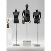 Loja de roupas versão coreana preto ombro plano manequim feminino meio comprimento janela ângulo reto ombro falso boneca corpo inteiro manequim exposição suporte