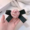 Pinza para el pelo con lazo de rosa rosa para mujer, elegante de alta calidad, estilo Chanel, pinza para flequillo de rosa, pinza lateral, accesorios para el cabello