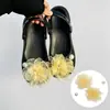 Accesorios para zapatos Croc, piezas para armar tú mismo, flores metálicas tridimensionales de lujo ligero con diamantes y perlas, hebillas de zapato desmontables, decoración de superficie de zapato