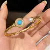 Luz do Lago e Reflexo da Água~Pulseira de Zircônia Retrô Sal Marinho Gota d'Água, Pulseira de Luxo Leve de Alta Qualidade, Joia de Mão Estilo Palácio Retrô para Mulheres