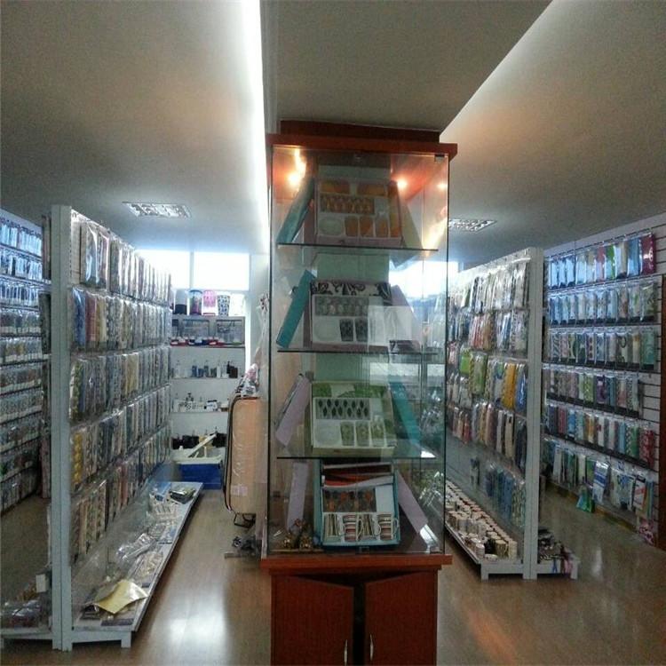 showroom3jpg