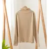 Camisa Base Outono e Inverno 2024 para Mulheres com Bordas Franzidas, Gola Meia-Alta, Mangas Longas, Cor Sólida, Corte Justo, Top Térmico Quente, Elegante