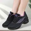 Sapatos de Dança Sapatos de Mãe Malha Flyknit Respiráveis Modernos Sapatos Individuais Dança de Salão Adulto Leves Casuais Sapatos para Caminhar