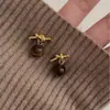 Pendientes de Descuento Venta de Liquidación Pendientes de Perla para Mujer Elegantes Simples Versátiles Mercado Mayorista