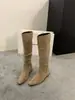 Aumento de Altura Interna Cor Café Camurça Maillard Botas Empilhadas Botas Longas Botas Femininas Outono/Inverno 2026 Botas Longas de Cavaleiro Emagrecedoras