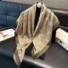Chal con Estampado de Anacardo Bufanda de Seda de 100 cm Moda Europea y Americana Versátil Otoño Cuadrado Amigable con la Piel Bufanda Simple de Primavera para Mujer