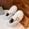 Sapatos Peludos para Meninas 2026 Inverno Novos Sapatos Infantis Menina Princesa Sapatos de Algodão Duplo com Lã Mocassins de Bebê