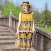 Traje de Algodón y Seda de Manga Corta Estilo Nuevo 2026 para Mujeres de Mediana Edad y Mayores, Atuendo de Verano Moderno y Elegante para Mamás, Conjunto de Dos Piezas con Top de Algodón Artificial