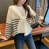 Suéter Listrado Falso Duas Peças Pulôver da Moda Outono e Inverno Estilo Faculdade Suéter Solto Top com Senso de Design Feminino