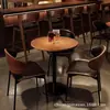 Restaurante Bar del Oeste Retro Restaurante Famoso en Internet Juego de Mesa y Sillas Cafetería Americana Comedor Bistro Mesa y Sillas Comerciales