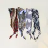 Bufanda Triángulo Trenzada de Nuevo Estilo Primavera y Otoño con Textura de Satín, Bufanda de Seda Estilo Pintura al Óleo con Estampado de Cachemira para Mujer, Bufanda de Cuello de Seda Imitación