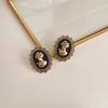 Brincos de Gota de Óleo Moda Retro Vintage Nicho Elegante Estilo Meio do Século Brincos Personalizados de Pérola de Alta Qualidade