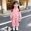 Conjunto Listrado de Bolinhas Estilo Coreano para Meninas Primavera/Outono 2026 Nova Moda Infantil Elegante Duas Peças Tendência
