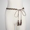 Otoño 2025 Nuevo Estilo Cintura Delgada Cuerda Cinturón Trenzado con Grabado de Flores para Mujer Exquisito Dulce Cinturón de Borlas para Combinar con Vestidos