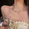 Collar de Perlas Barroco Estilo Coreano de Nicho para Mujer, Versátil y Elegante, Cadena para Clavícula con un Diseño Único y Accesorio de Colgante en Forma de Corazón