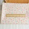 Fresas frescas, cerezas pequeñas, jacquard de cuadros de algodón puro, ropa de verano, gomas para el pelo, tela hecha a mano